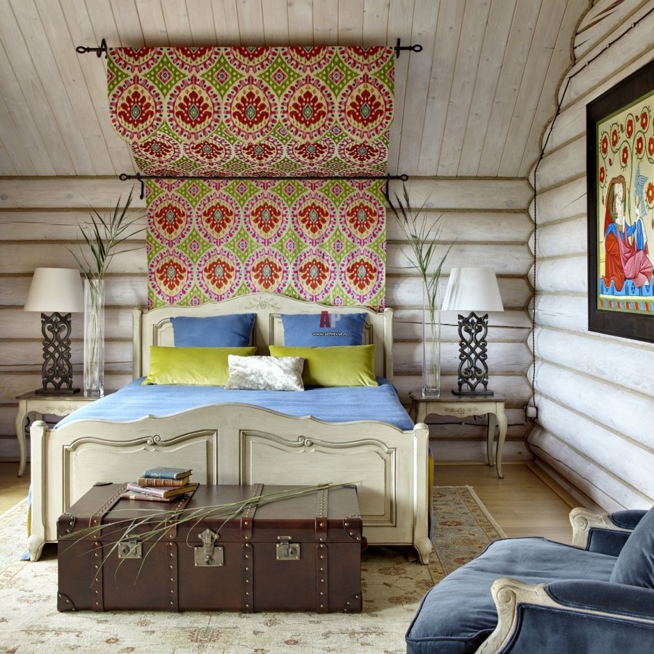 Интерьер спальни в русском стиле