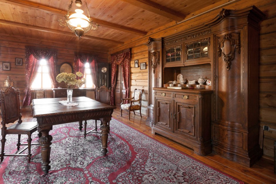 Купеческий деревянный дом 19 века