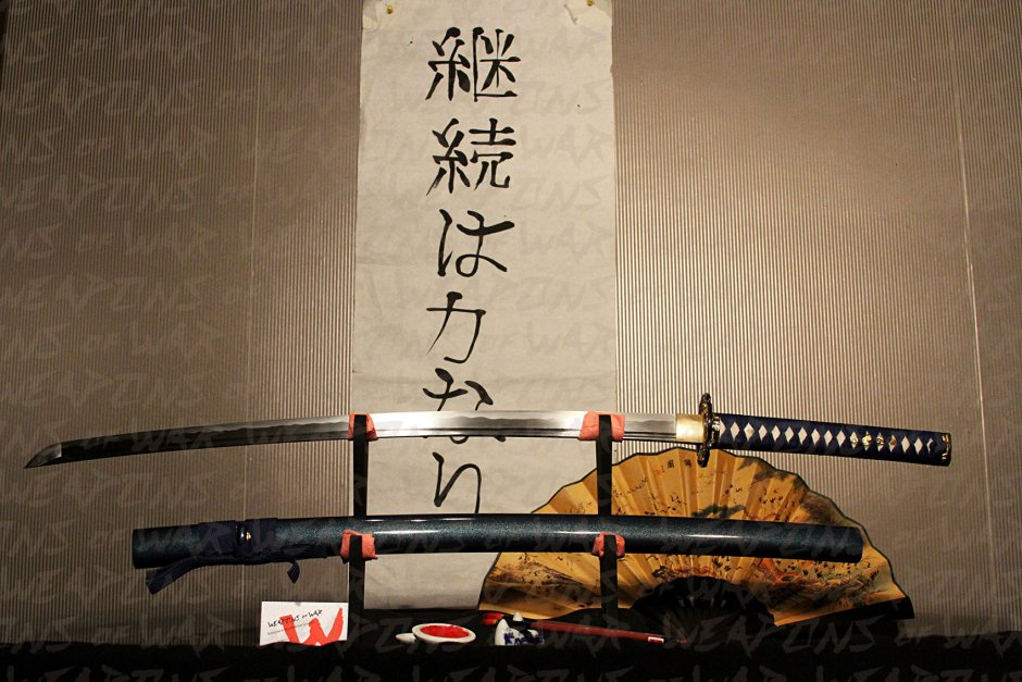 Самурайские мечи в интерьере