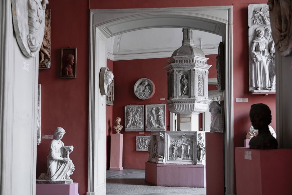 Итальянский зал Академии художеств в Санкт-Петербурге