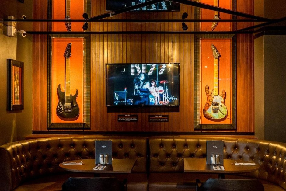 Hard Rock Cafe сцена