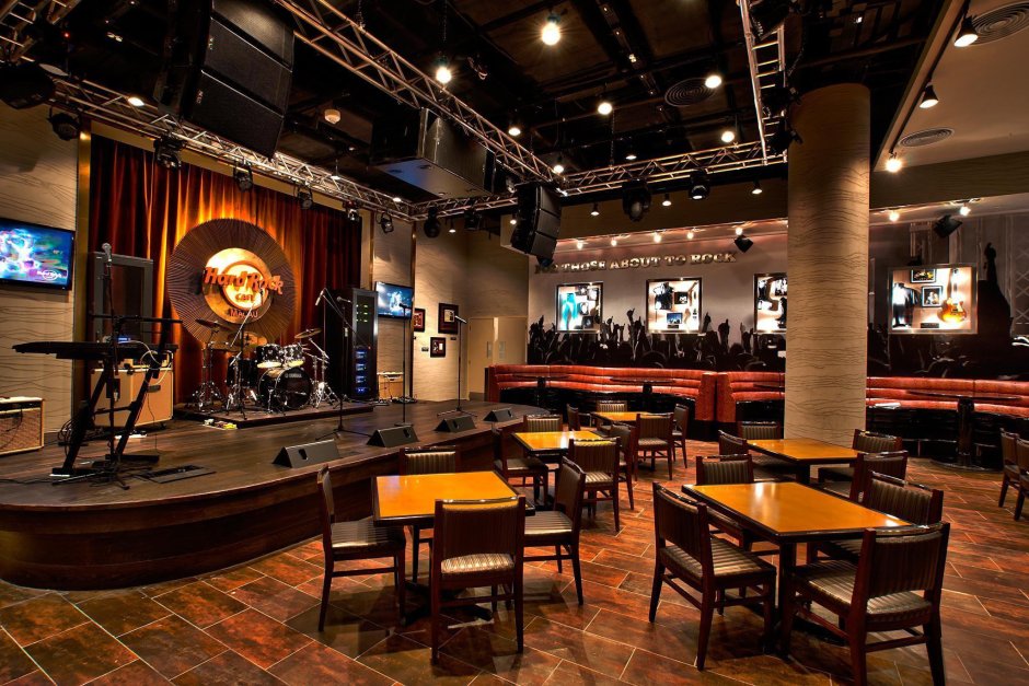 Hard Rock Cafe сцена