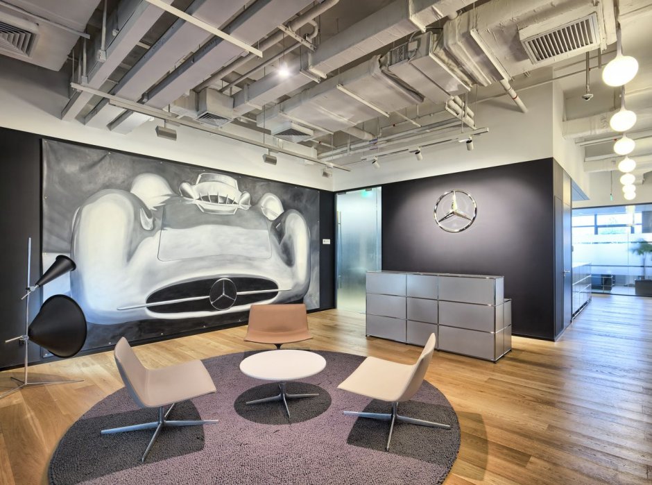 Mercedes Benz Ofisi