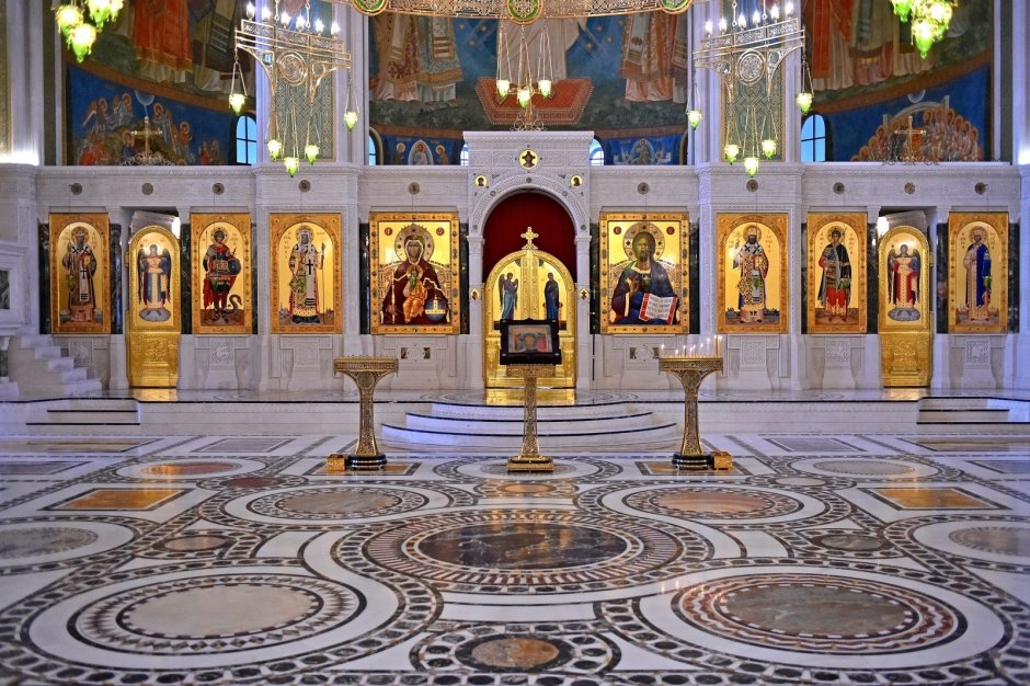 Сретенский монастырь храм новомучеников интерьер