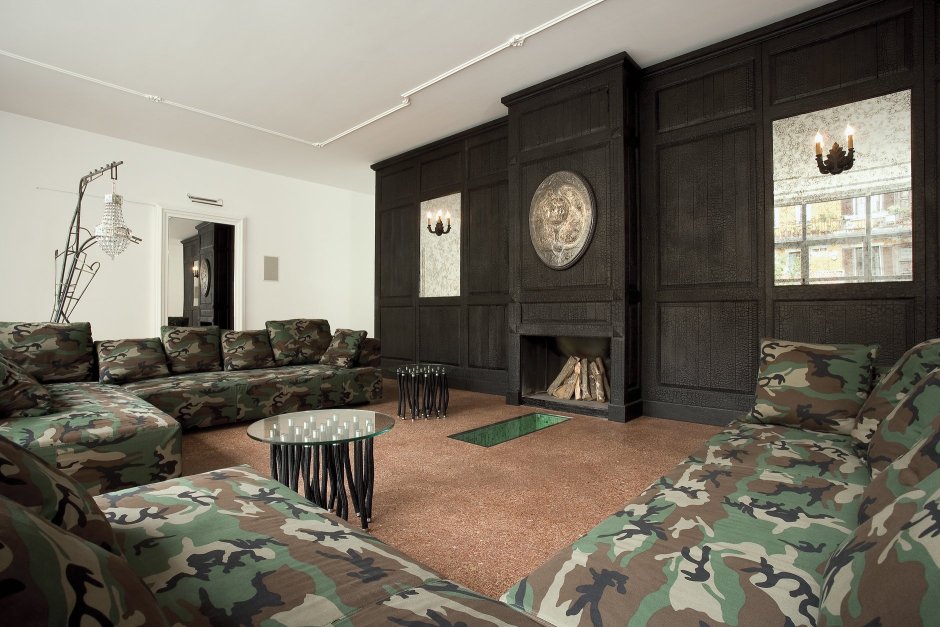 Комната в военном стиле