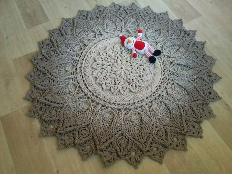 Вязаные ковры из полиэфирного шнура