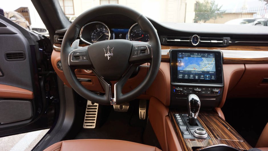 Maserati Quattroporte 2017 салон