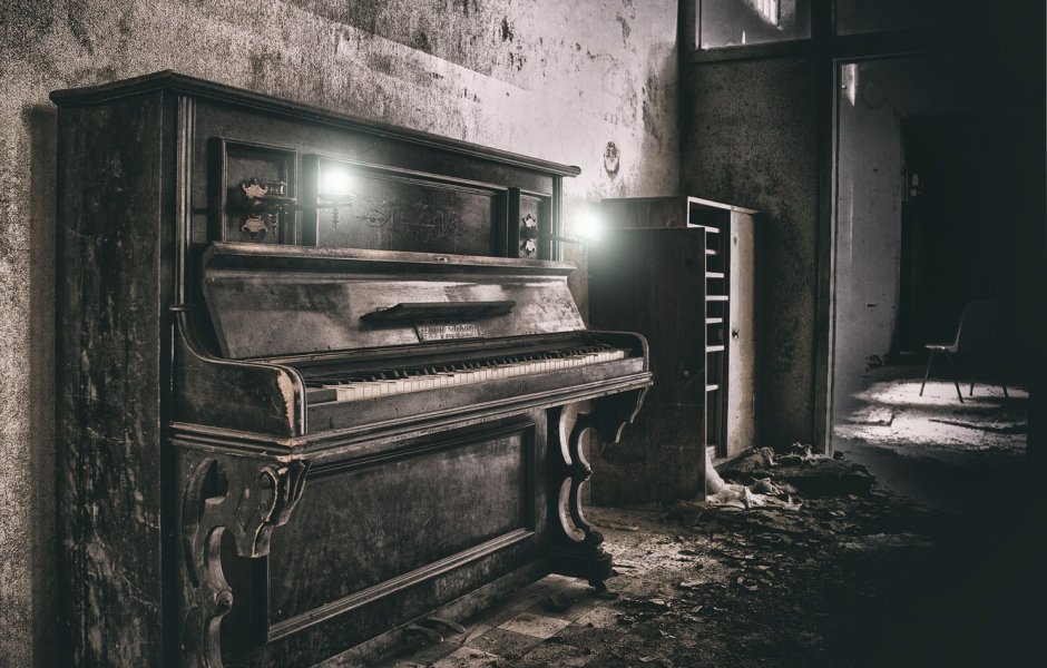 Старое фортепьяно