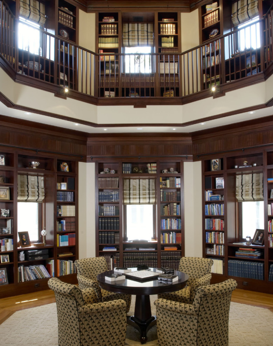 Шикарная домашняя библиотека