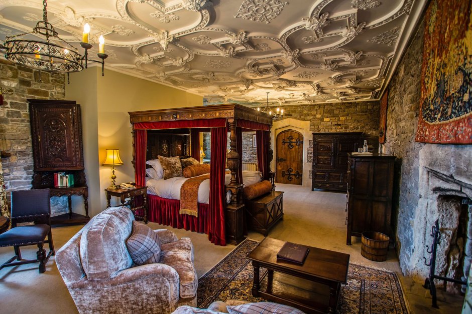 Спальня в замке Уорик в Англии