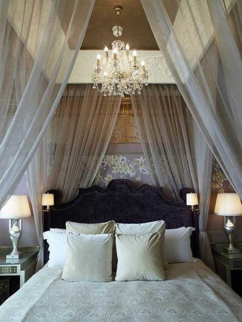 Спальная кровать с балдахином