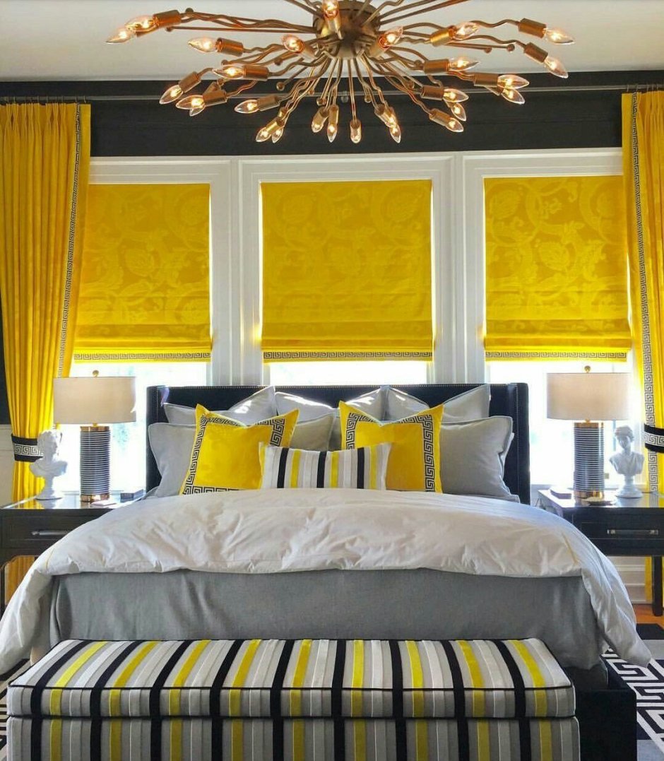 Спальня с желтыми акцентами