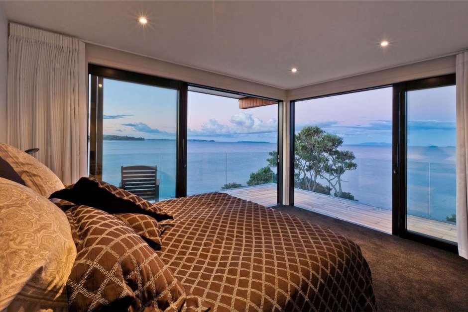 Спальня с видом на океан