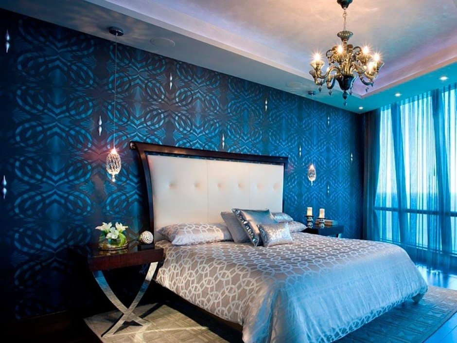 Спальня в синих и серебристых тонах