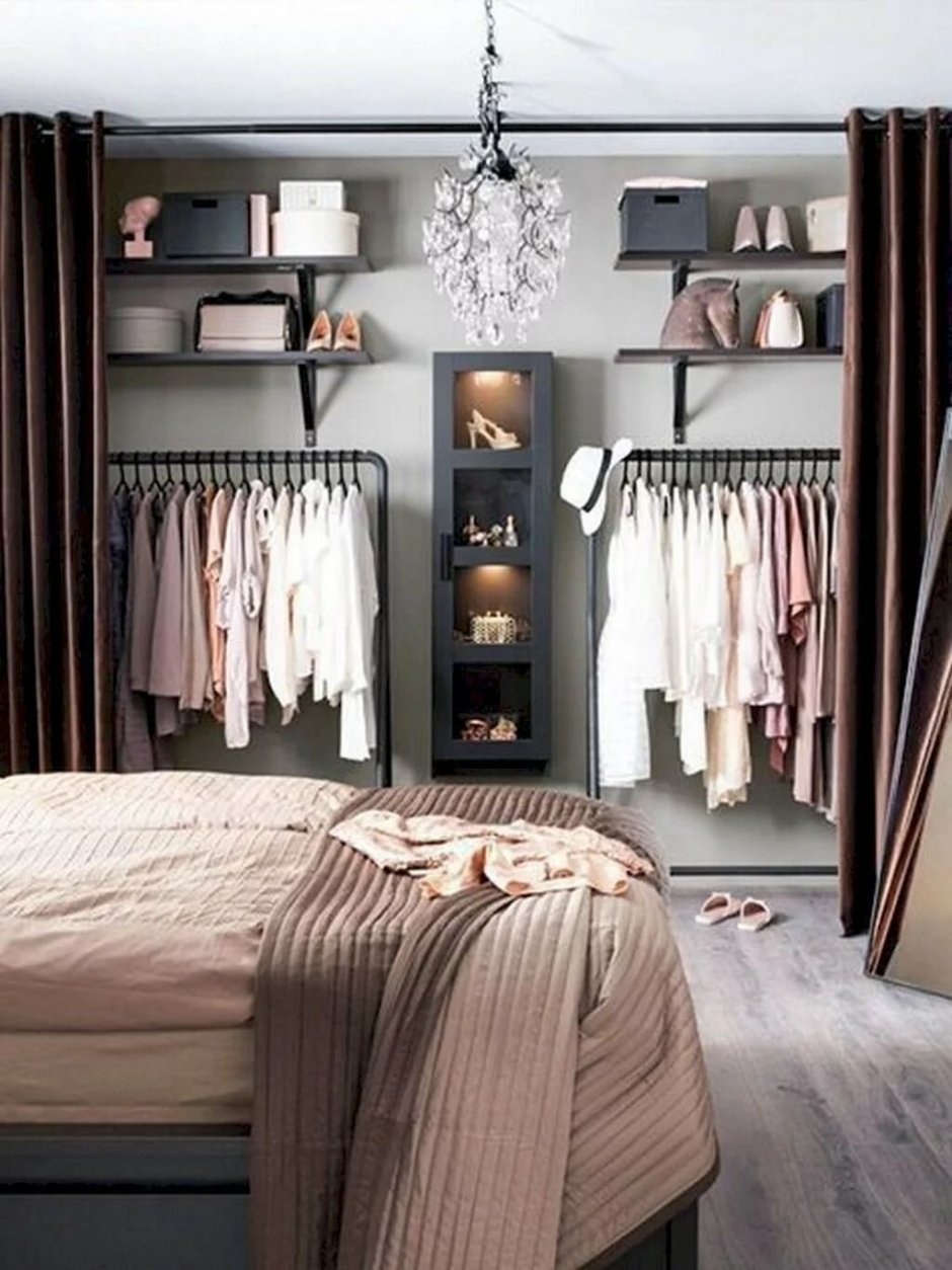 Красивые гардеробные в спальне