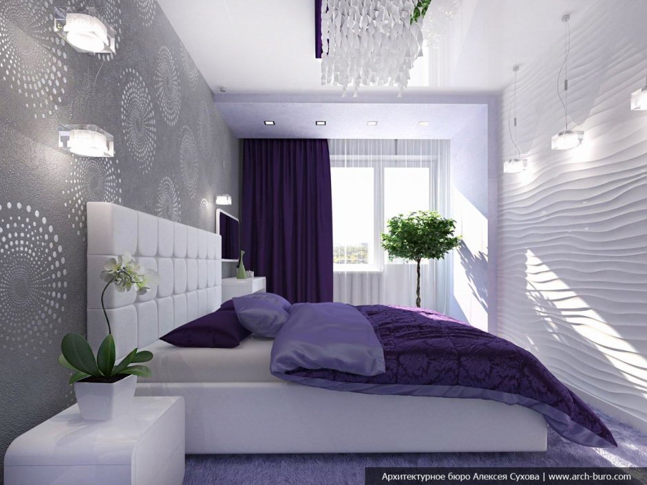 Фиолетовый потолок в спальне