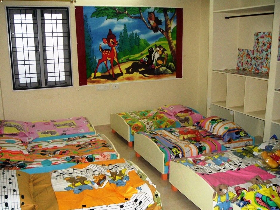 Кровати подиумы в детском саду