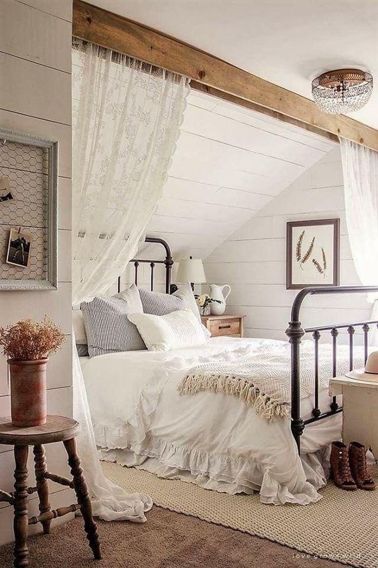 Спальня в стиле Кантри