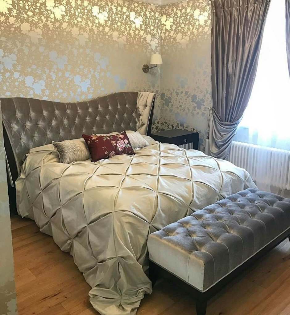 Покрывала и подушки для спальни