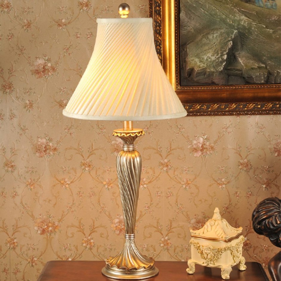 Настольная лампа Chiaro Версаче 639030401