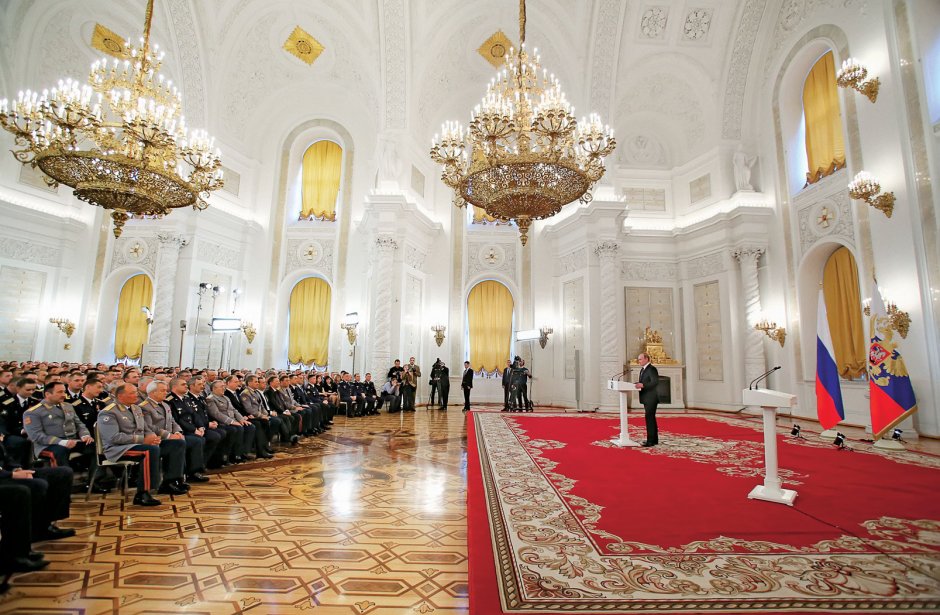Камин в Георгиевском зале большого кремлевского дворца