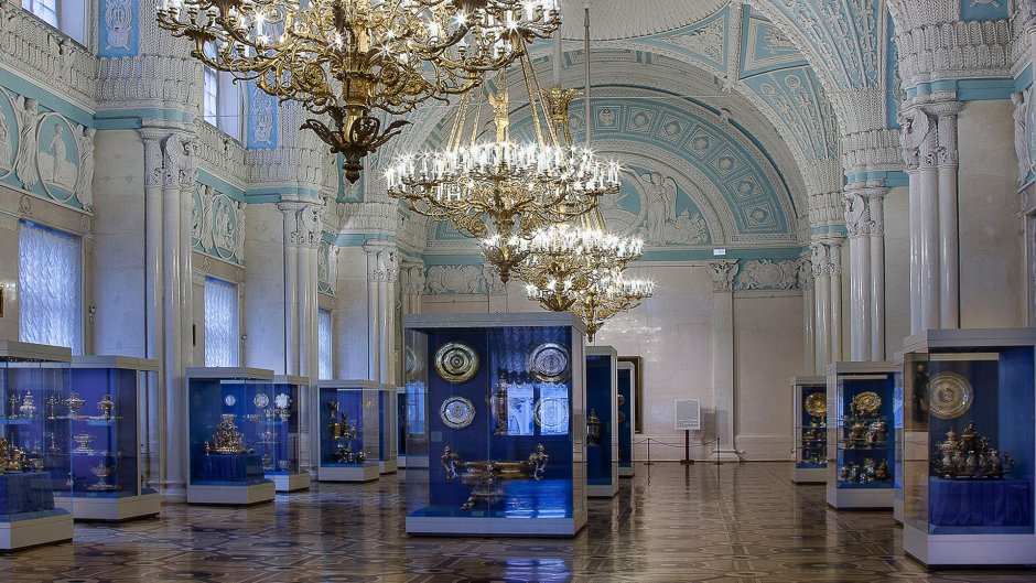 Георгиевский зал Кремля трон