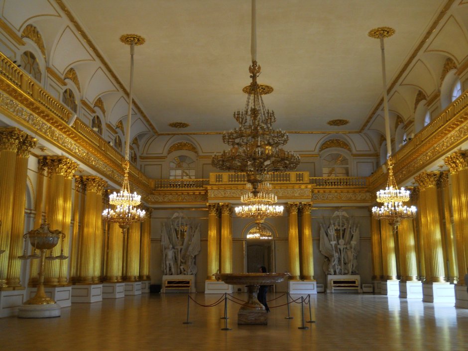 Гербовый зал зимнего дворца