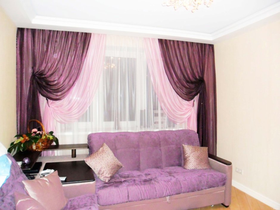 Фиолетовые шторы в зал
