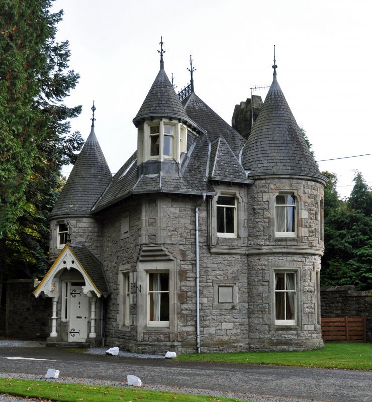Atholl Palace Hotel Gate Lodge in 2019 Castle House, Fairyta