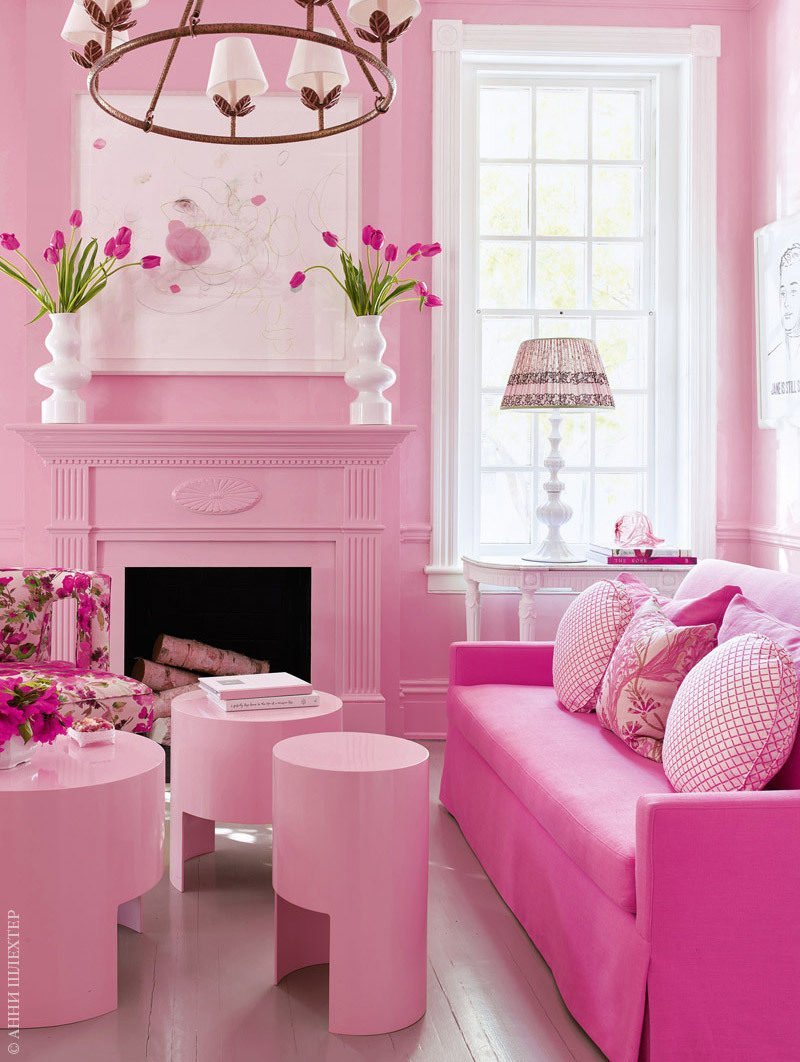 Розовый интерьер