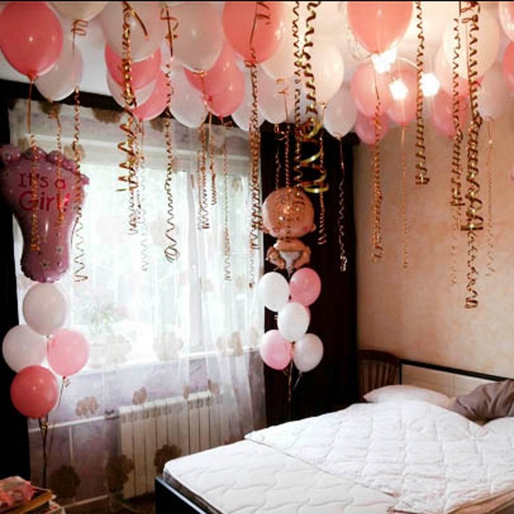 Украшение комнаты шарами