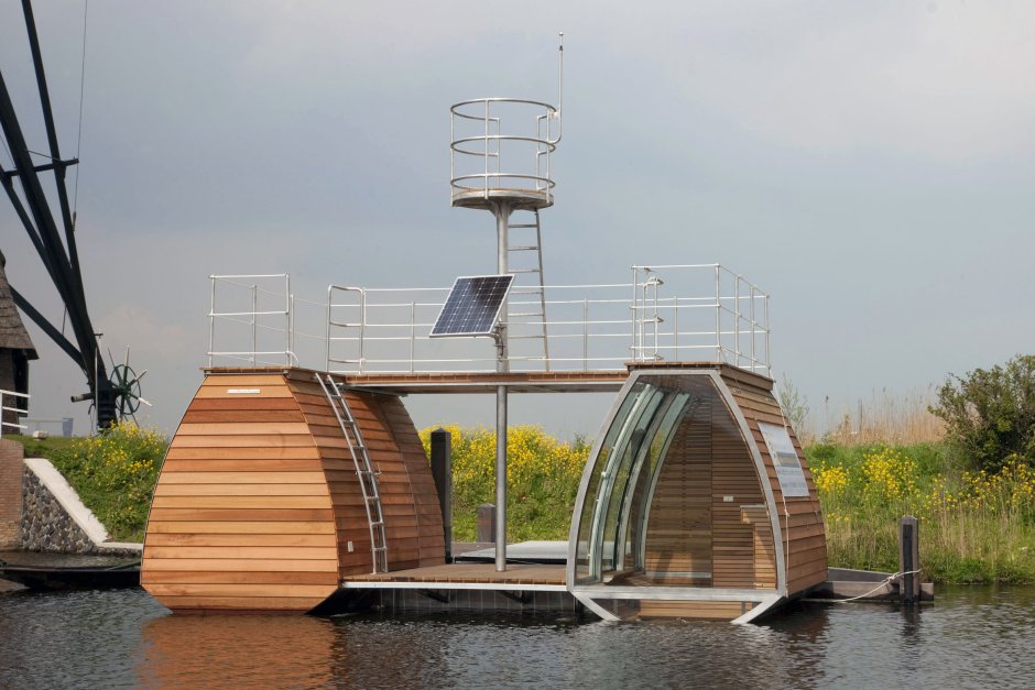 Плавучий эко-дом WATERNEST 100 на солнечных батареях
