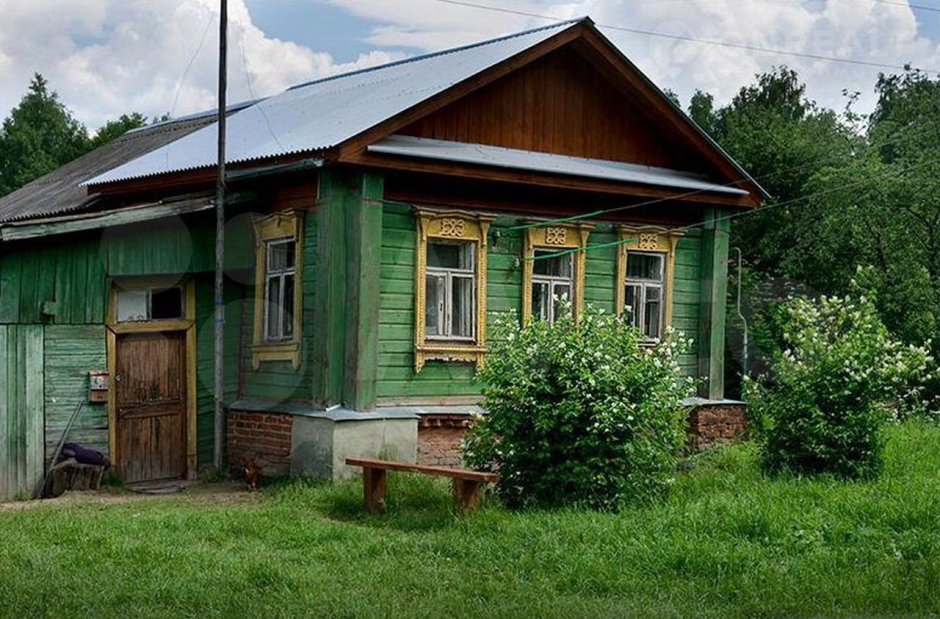Старый домик в деревне
