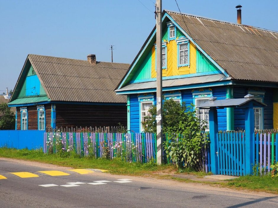 Фасады деревенских домов