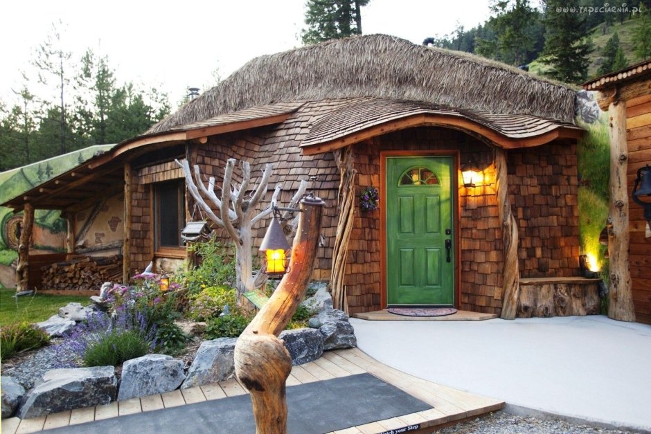 Необычные деревянные домики