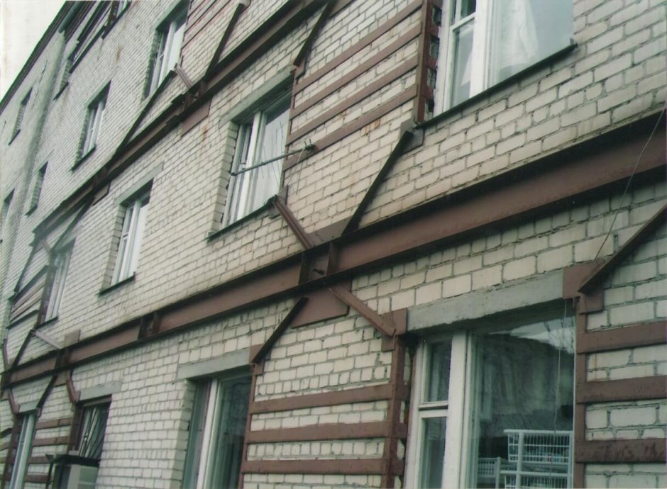 Усиление стен тяжами