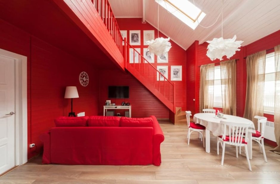 Дом красного цвета современная архитектура
