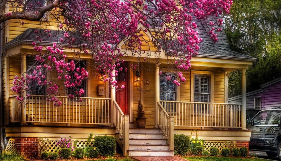 Красивые домики деревянные с цветами