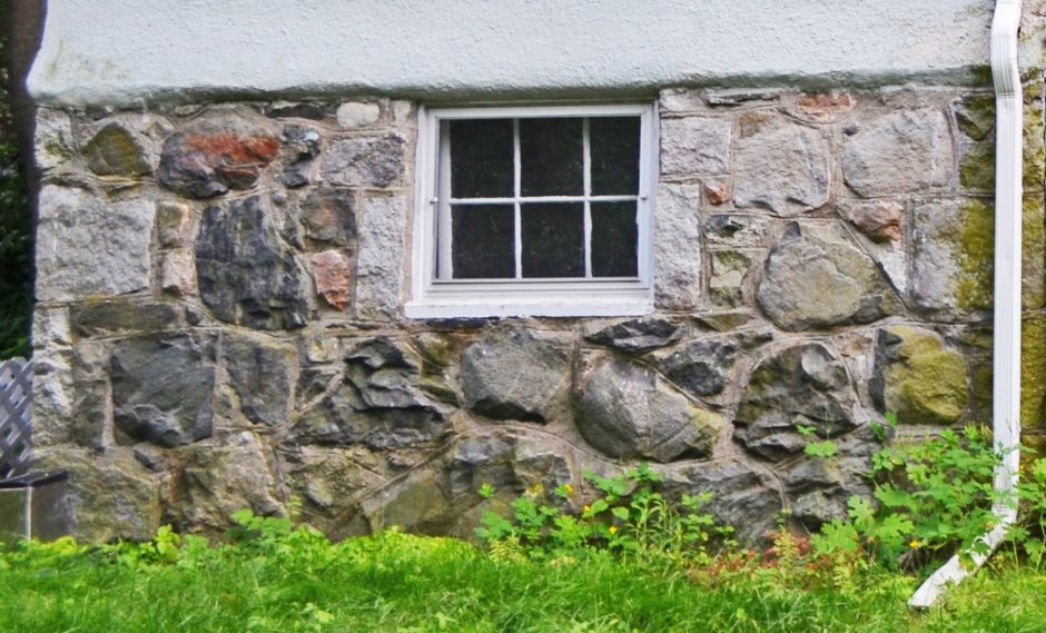 Valheim каменный дом