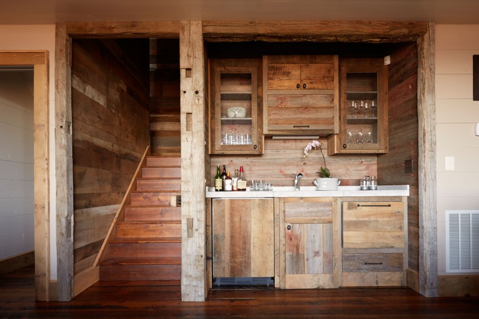 Кухня в Старом деревянном доме