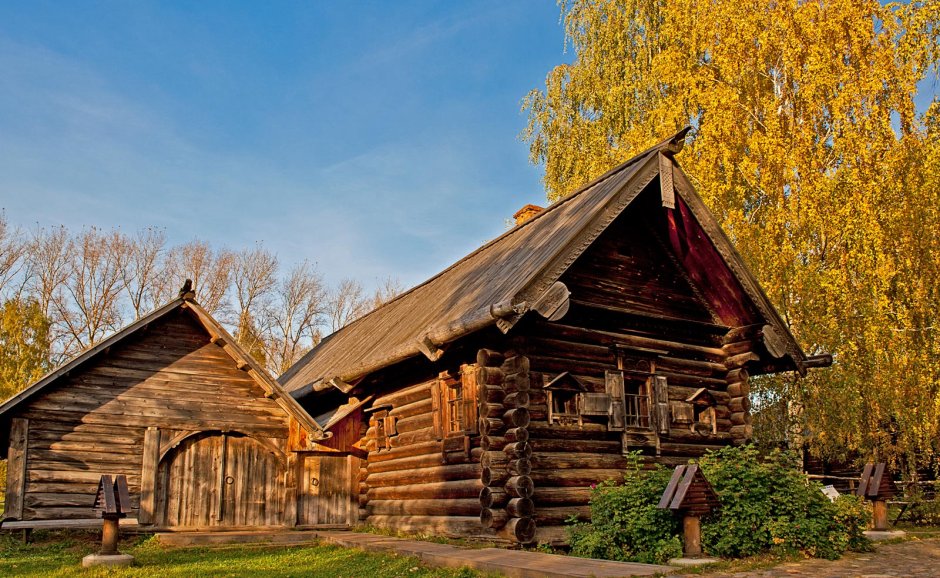 Старинный русский деревянный дом (59 фото)