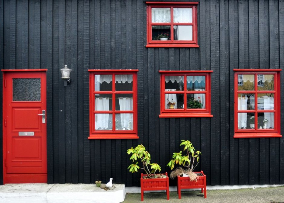 Скандинавские цветные домики