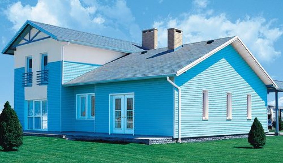 Нежно голубой дом