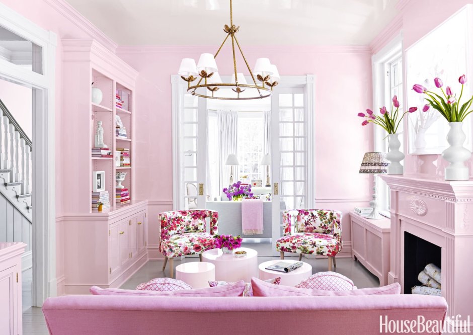 Комната в розовых тонах для девушки