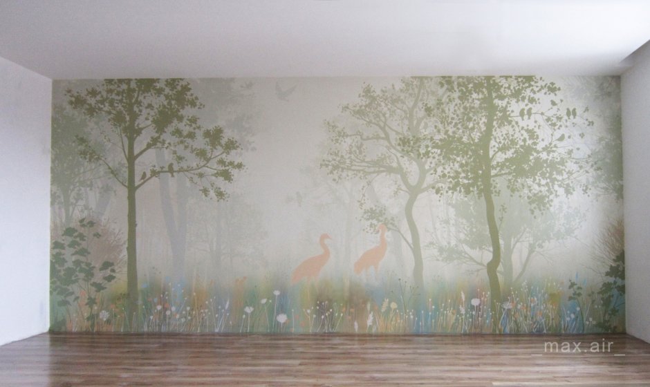 Лес нарисованный на стене