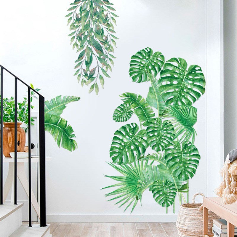 Тропические растения на стене