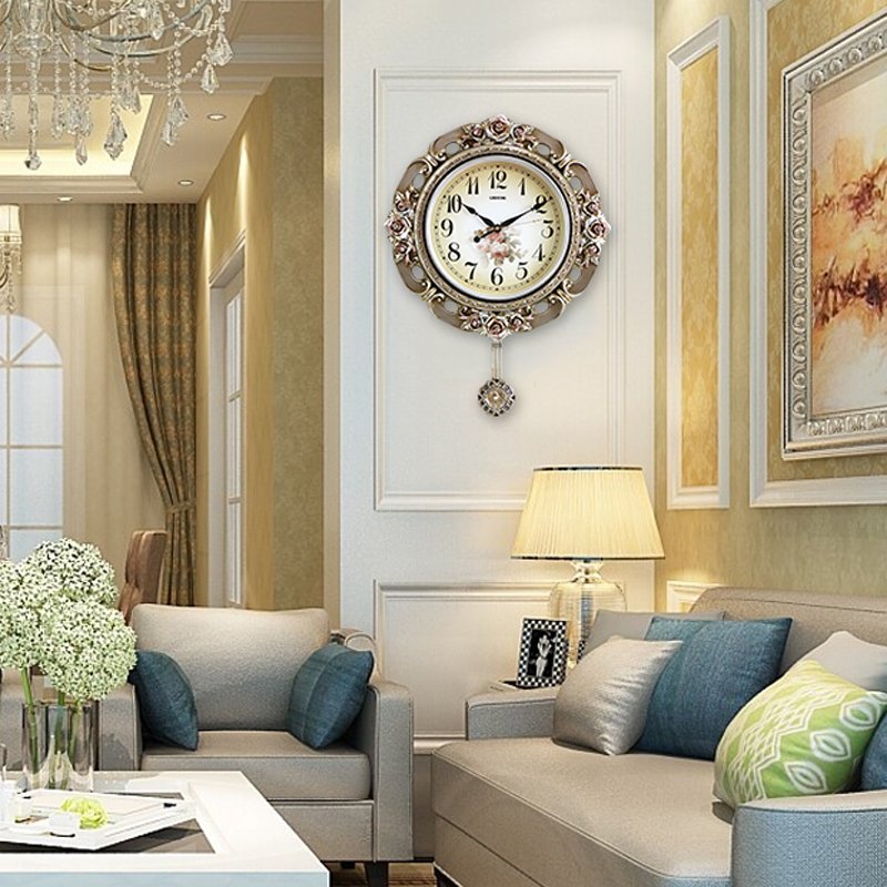 Часы в гостиную в классическом стиле