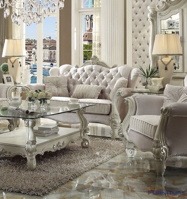 Версальский стиль в интерьере гостиной
