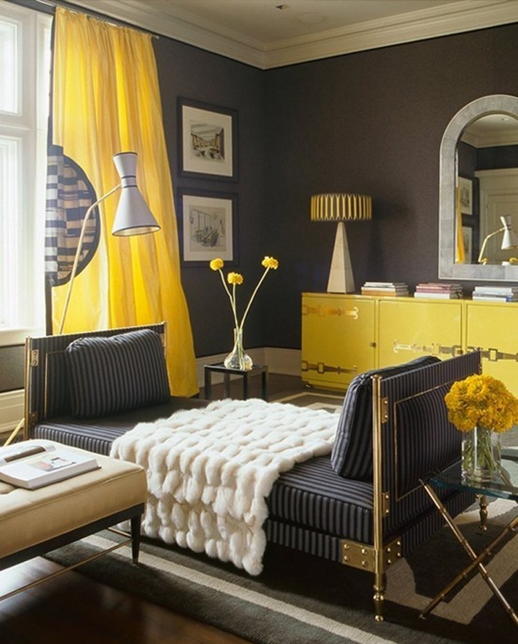 Серо желтый интерьер гостиной