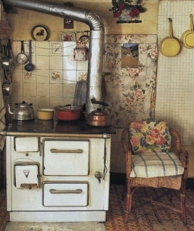 Кухня в Советском деревенском доме